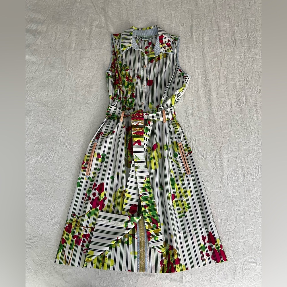 Robert Graham Sleeveless Striped Floral Dress